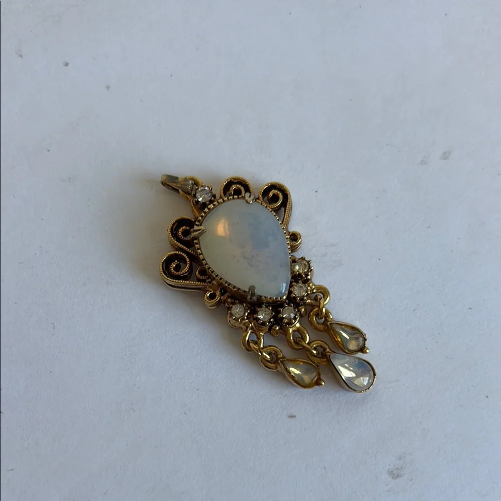 Vintage Florenza Elegant Goldtone and Opalite Pendant